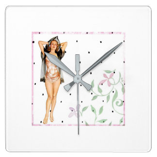 Retro Pin Up Girl Wall klok