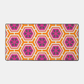 Retro Pink and Orange Modern Geometric Pattern Bureaumat (Voorkant)