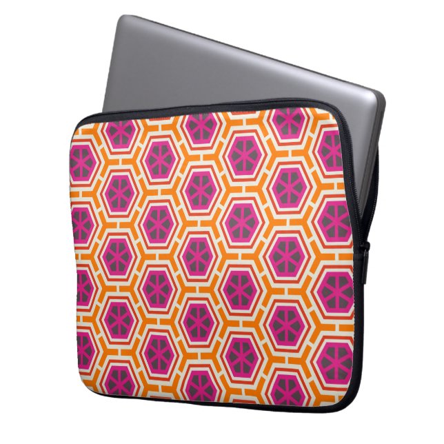Retro Pink and Orange Modern Geometric Pattern Laptop Sleeve (Voorkant Links)