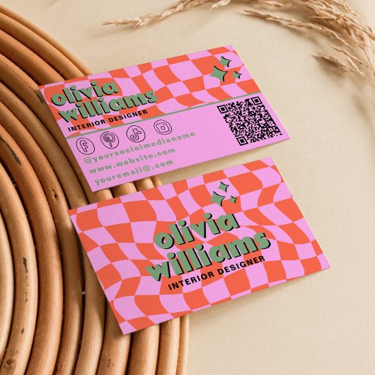 Retro Pink Orange QR Code Groovy Checkered Unique Visitekaartje