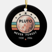 Retro Pluto nooit vergeten Keramisch Ornament (Voorkant)
