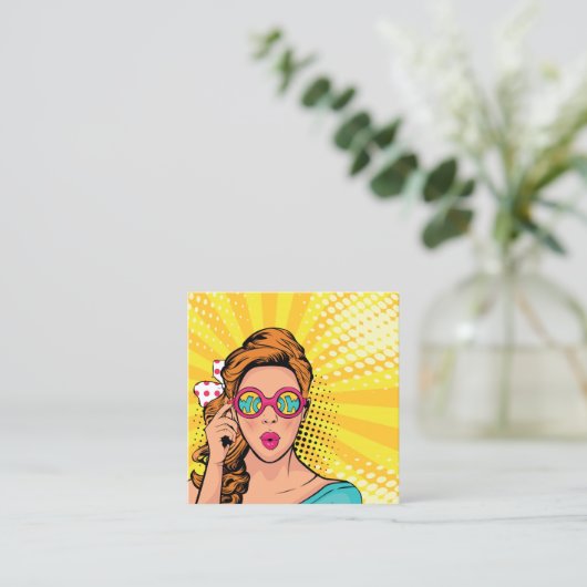 Retro Pop Art Blonde Lady Wow ID556 Vierkante Visitekaartje (Staand voorkant)