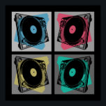 Retro Pop Art Platenspelers Poster<br><div class="desc">Er was een dag dat vinylalbums de enige manier waren waarop je naar je muziek kon luisteren, één kant per keer. De turntable en vinylgegevens maken deze dagen een heropleving. Vier vierkantjes, in lichte tot middelgrote schaduwen van grijs, verstrekken de achtergrond voor het ontwerp van de Platenspelers van de Kunst...</div>