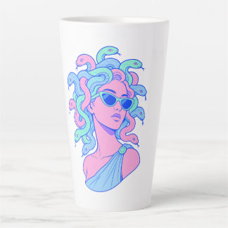 Retro‑Pop Medusa Illustratie – Pastel Zonnebril Latte Mok