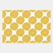 Retro Poppy Floral Art Pattern in Geel en Wit Inpakpapier Vel (Voorkant 3)