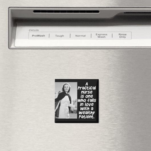 RETRO PRAKTIJKVERPLEEGSTER - HUMOR - LPN MAGNEET (Insitu (Vaatwasser))