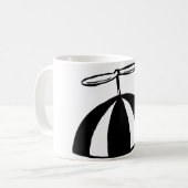 Retro propeller Beanie grillig zwart en wit Koffiemok (Voorkant links)