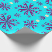 Retro Purple Flowers on Blue Background Cadeaupapier (Hoek)