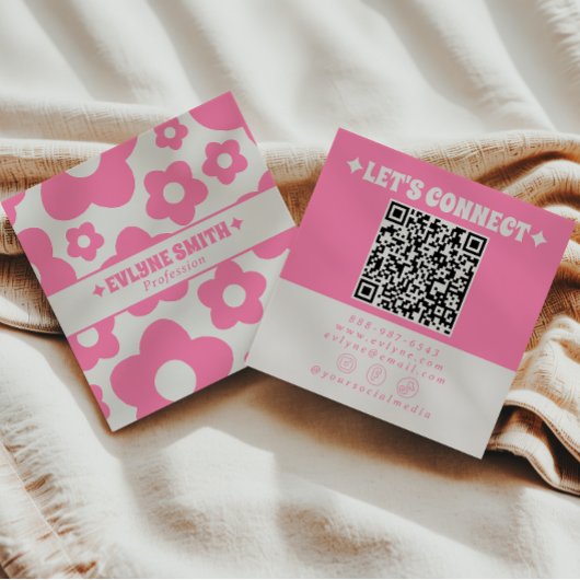 Retro QR Code Pink Groovy Floral Boho Girly Trendy Vierkante Visitekaartje