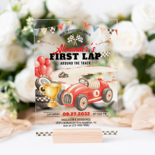 Retro raceauto eerste ronde rond het parcours verj acryl uitnodigingen