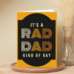 Retro Rad Papa Happy Vaderdag Bedankkaart<br><div class="desc">Cool retro kleur rad dad Vaderdag kaart. Personaliseer het met je eigen boodschap. Ook geweldig als een vader verjaardagskaart.</div>