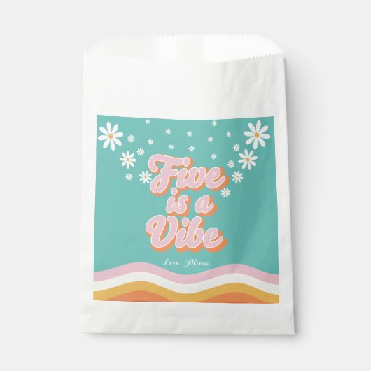 Retro Rainbow FIVE is een Vibe Groovy 5e verjaarda Bedankzakje (Voorkant)