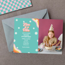 Retro Rainbow FIVE is een Vibe Groovy 5e verjaarda