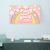 Retro Rainbow four Ever Groovy 4e verjaardag Spandoek (Beurs)