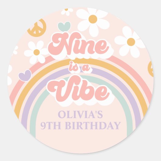 Retro Rainbow Nine is een Vibe 9th Birthday Ronde Sticker (Voorkant)