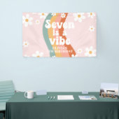 Retro Rainbow Seven is een Vibe Daisy 7TH Spandoek (Beurs)