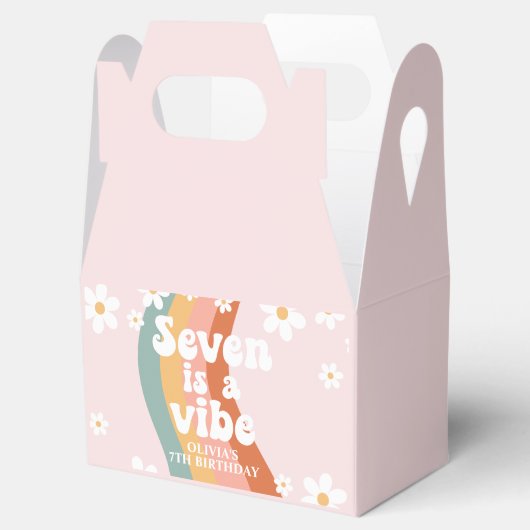 Retro Rainbow Seven is een Vibe Daisy 7th Verjaard Bedankdoosjes (Geopend)