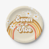 Retro Rainbow Seven is een Vibe Groovy 7e verjaard Papieren Bordje (Voorkant)