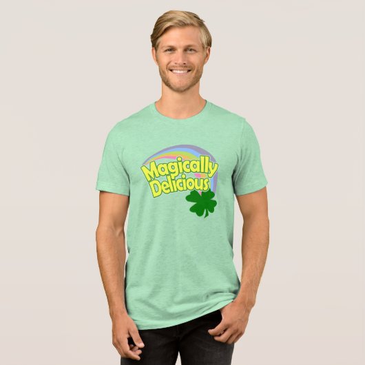 Retro Rainbow Shamrock Tri-Blend Shirt (Voorkant volledig)