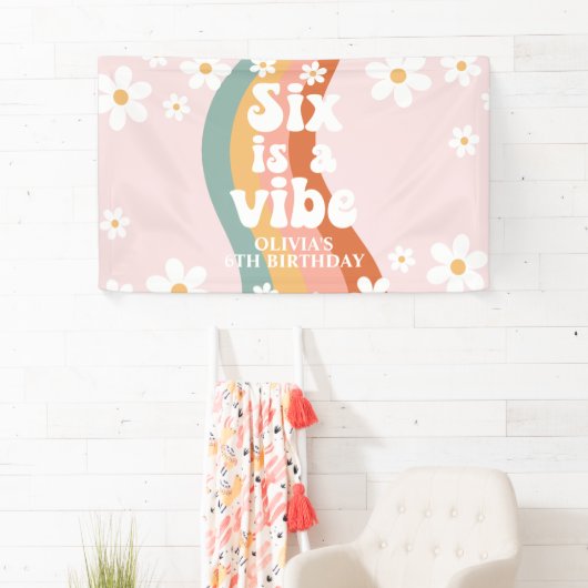 Retro Rainbow Six is een Vibe Daisy 6TH Spandoek (Insitu)