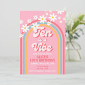 Retro Rainbow Ten is een Vibe Groovy 10e verjaarda Kaart (Staand voorkant)