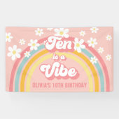 Retro Rainbow Ten is een Vibe Groovy 10e verjaarda Spandoek (Horizontaal)
