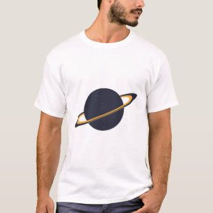 Retro Raket Schip in een baan om een donkere plane T-shirt