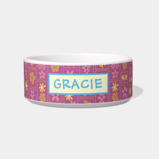 Retro Raspberry Patchwork Floral Custom Medium Dog Voerbakje