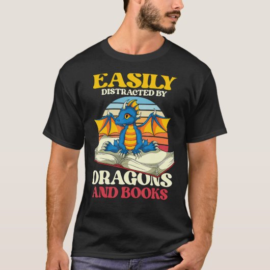 Retro Reading Bookworm Librarian Book Dragon T-shirt (Voorkant)