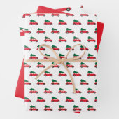 Retro Red Car met kerstboom op dak Inpakpapier Vel (In situ)