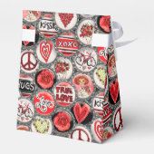 Retro Red Floral Harten Valentijn Bottle Pet Art Bedankdoosjes (Achterkant)