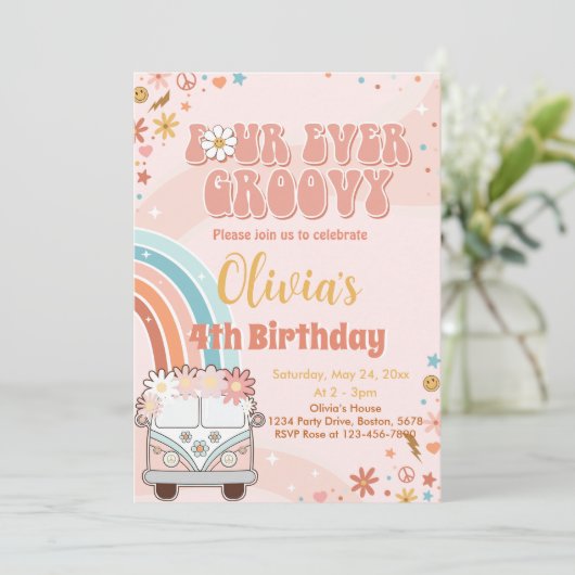 Retro Regenboog Groovy 4de Verjaardagsuitnodiging Kaart (Staand voorkant)
