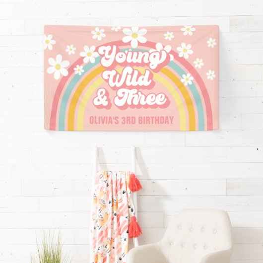 Retro Regenboog Jong Wild Drie Groovy 3e Verjaarda Spandoek (Insitu)
