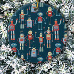 Retro  robots keramisch ornament<br><div class="desc">Fun  retro-robots,  die opa waarschijnlijk in zijn werkplaats maakte.</div>