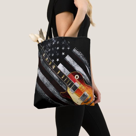 RETRO ROCK  Electric Guitar American Flag Tote Bag (Dichtbij)