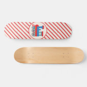 Retro rode en blauwe trein persoonlijk skateboard (Horizontaal)