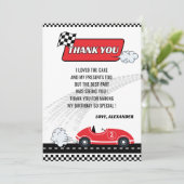 Retro rode raceauto jongen verjaardagsfeestje bedankkaart (Staand voorkant)