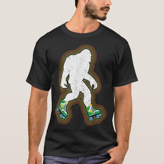 Retro Roller Skating Bigfoot Design T-shirt (Voorkant)