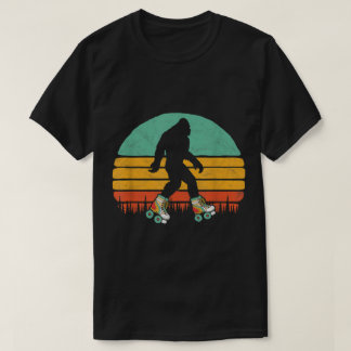 Retro Roller Skating Bigfoot-ontwerp T-shirt