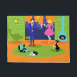 Retro Romantic Eving Couple Deurplaat Deurmat<br><div class="desc">Deze Retro Romantic Evening Couple door Mat lijkt op een scène uit een romantische komedie uit 1960. Het minimalistische ontwerp is voorzien van een aantrekkelijk cartoon koppel in de woonkamer van een modern, stedelijk appartement uit het midden van de eeuw. De kamer is opvallend voorzien van een groene, steenwand met...</div>