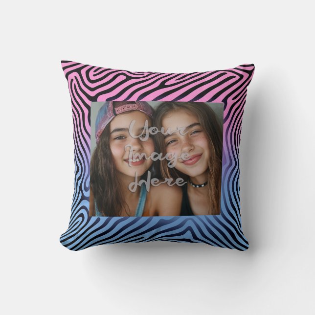 Retro Roze Blauw Gradient Zebra Stripe Foto Lijst Kussen (Voorkant)