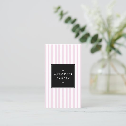 Retro Roze en Witte Strepen Bakkerij Social Media Visitekaartje (Staand voorkant)