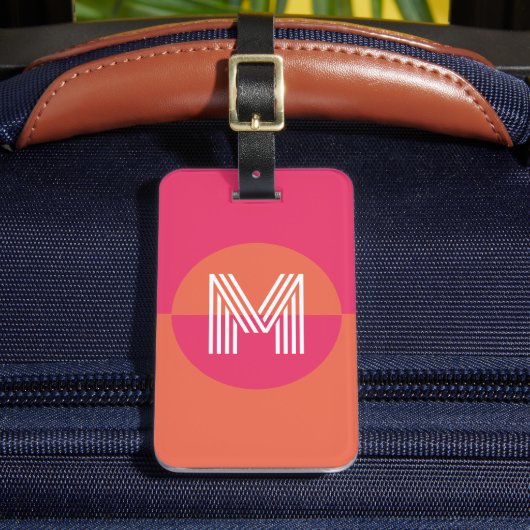 Retro Roze Oranje Geometrisch Modern Monogram Bagagelabel (Voorkant Insitu 2)