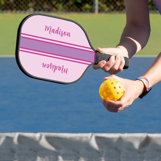 Retro Roze, Paarse & Fuchia Gestreept Pickleball Paddle (Insitu)
