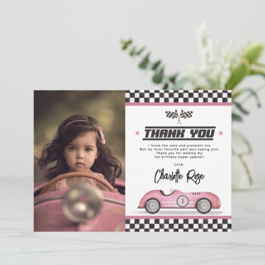 Retro Roze Race Auto Meisje Verjaardagsfeestfoto Bedankkaart (Staand voorkant)