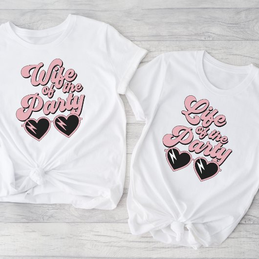 Retro roze script vrouw van de partij bachelorette t-shirt