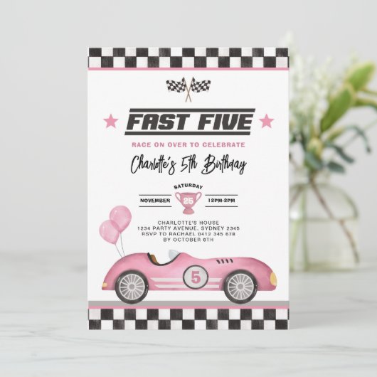 Retro Roze Snel Vijf Race Auto Meisje 5e Verjaarda Kaart (Staand voorkant)