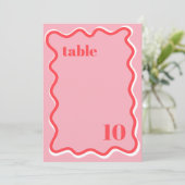 Retro Roze Trendy Weddenschap Tabelnummer Kaart (Staand voorkant)