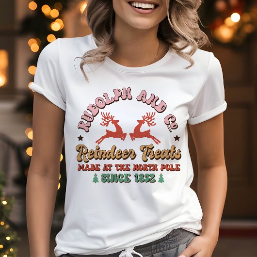 Retro Rudolph en Co. Rendier behandelt Kerstmis Tri-Blend Shirt