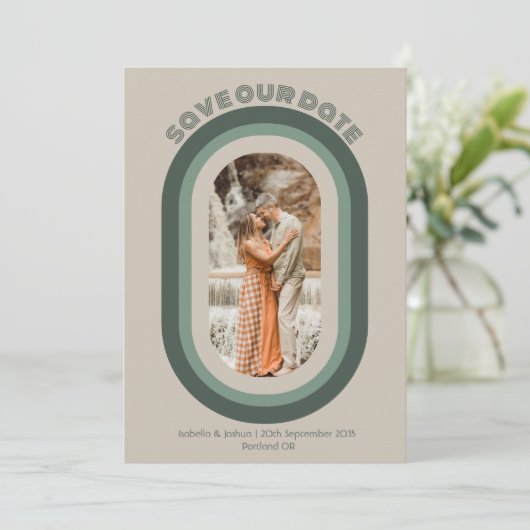 Retro Sage Green Arch Foto bewaart onze datum Kaart (Staand voorkant)